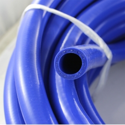 MDC Przewód silikonowy niebieski 25mm z oplotem odma woda powietrzeieski 20mm